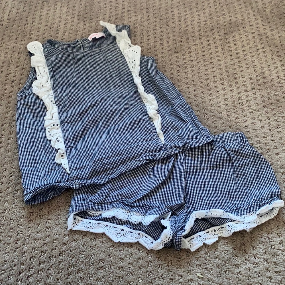 Design History 2 Piece Set Girls Size 5